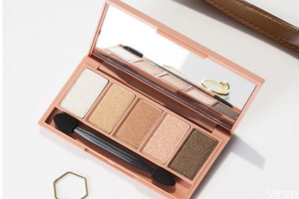 哪個(gè)牌子啞光眼影最好用 大地色眼影推薦品牌 哪個(gè)牌子啞光眼影最好用 大地色眼影推薦品牌