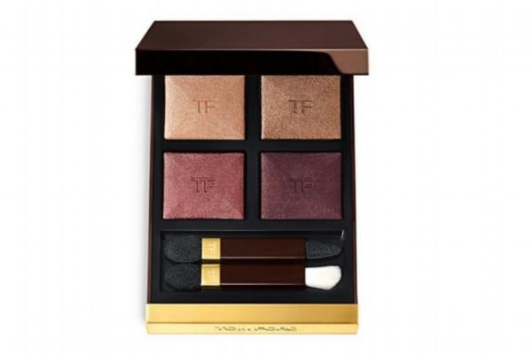 眼影用了三年還可以用嗎 眼影怎么使用細節(jié) 眼影用了三年還可以用嗎 眼影怎么使用細節(jié)