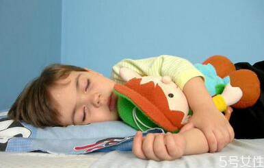 幼兒急性腸胃炎為什么總想睡覺 幼兒急性腸胃炎怎么辦 幼兒急性腸胃炎為什么總想睡覺 幼兒急性腸胃炎怎么辦