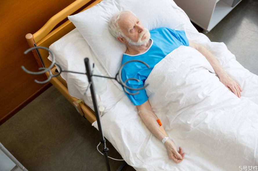 經(jīng)常急性腸胃炎是胃癌嗎 急性腸胃炎好了還會(huì)犯病嗎 經(jīng)常急性腸胃炎是胃癌嗎 急性腸胃炎好了還會(huì)犯病嗎