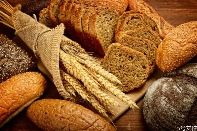 碳水化合物吃多了會(huì)怎樣 低碳水化合物減肥法 碳水化合物吃多了會(huì)怎樣 低碳水化合物減肥法