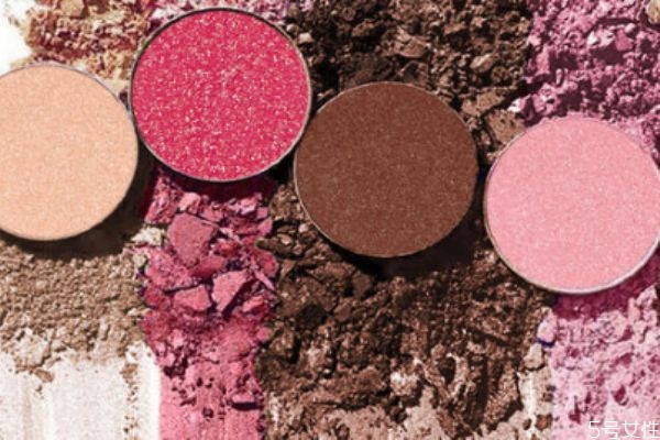 蔥片質地眼影是什么意思 貝母質地眼影是什么 蔥片質地眼影是什么意思 貝母質地眼影是什么