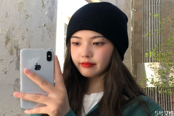 針織帽適合什么季節(jié) 針織帽常見(jiàn)的種類(lèi) 針織帽適合什么季節(jié) 針織帽常見(jiàn)的種類(lèi)