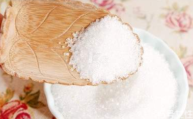 洗面奶加白糖洗臉有什么好處 可以天天洗嗎 洗面奶加白糖洗臉有什么好處 可以天天洗嗎
