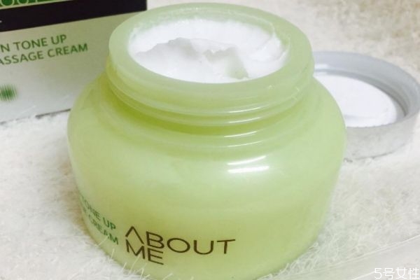 可以用乳液代替按摩膏么 沒有按摩膏用什么代替 可以用乳液代替按摩膏么 沒有按摩膏用什么代替