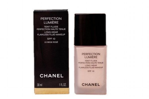 粉底液用多了傷皮膚么 用粉底對皮膚傷害大嗎 粉底液用多了傷皮膚么 用粉底對皮膚傷害大嗎