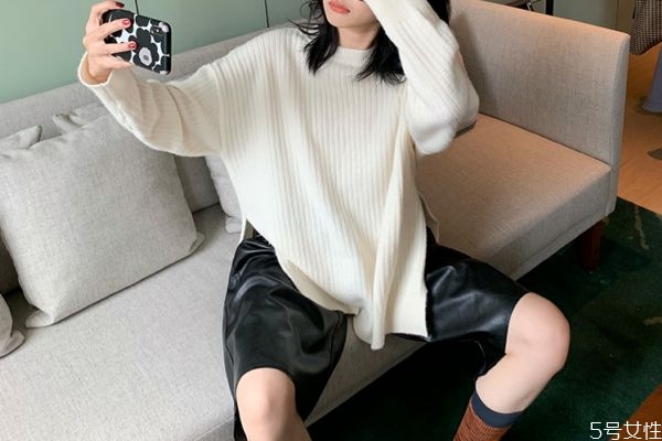 穿皮褲里面需要穿內(nèi)褲嗎 不同類型的皮褲如何清洗 穿皮褲里面需要穿內(nèi)褲嗎 不同類型的皮褲如何清洗