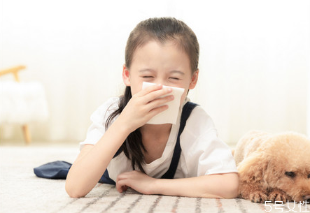 寶寶秋季受涼咳嗽怎么辦 引起寶寶秋季咳嗽的原因 寶寶秋季受涼咳嗽怎么辦 引起寶寶秋季咳嗽的原因