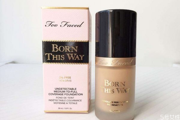 如何挑選合適的粉底液 化妝減少浮粉的小技巧 如何挑選合適的粉底液 化妝減少浮粉的小技巧