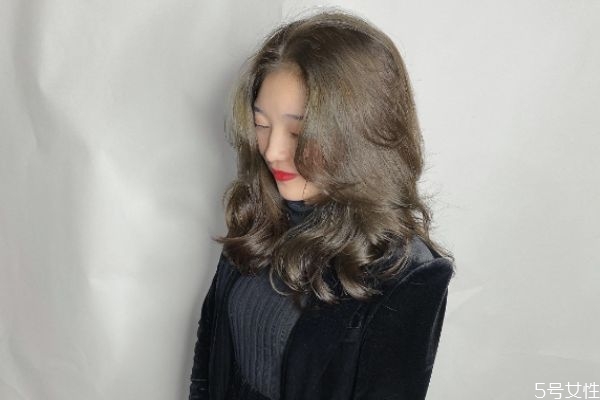 焗油一次能保持多久時間 多久焗油一次比較好 焗油一次能保持多久時間 多久焗油一次比較好