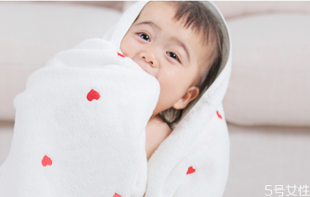 溫母乳不能超過多少度 冷凍的母乳可以用熱水解凍嗎 溫母乳不能超過多少度 冷凍的母乳可以用熱水解凍嗎