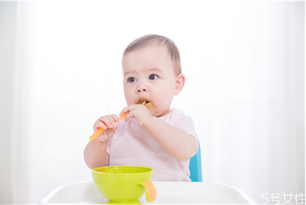 怎么判斷小孩有咽炎 小孩咽喉炎最佳治療方法 怎么判斷小孩有咽炎 小孩咽喉炎最佳治療方法