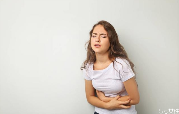 為什么月經期間拉肚子 如何緩解經期腹瀉 為什么月經期間拉肚子 如何緩解經期腹瀉