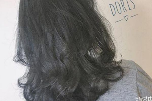 紋理燙大卷小卷區(qū)別 塑型燙和紋理燙的區(qū)別 紋理燙大卷小卷區(qū)別 塑型燙和紋理燙的區(qū)別