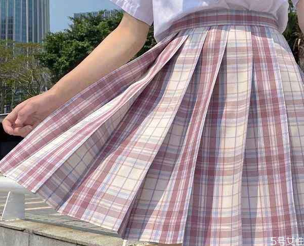 jk風(fēng)最近為什么會火 盤點jk制服小萌款 jk風(fēng)最近為什么會火 盤點jk制服小萌款