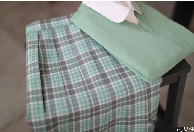 jk風(fēng)最近為什么會火 盤點jk制服小萌款 jk風(fēng)最近為什么會火 盤點jk制服小萌款