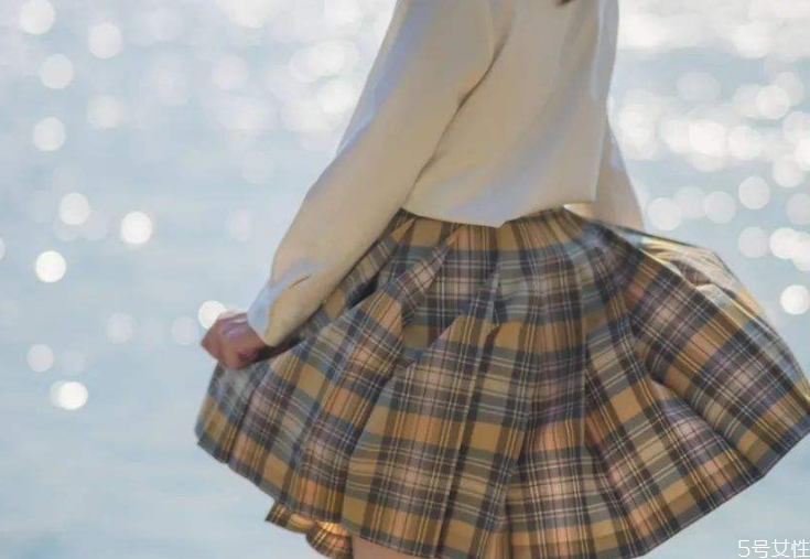 jk風(fēng)最近為什么會火 盤點jk制服小萌款 jk風(fēng)最近為什么會火 盤點jk制服小萌款