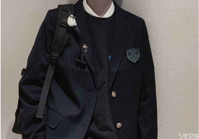 女生說(shuō)的dk男孩是什么意思 dk制服男生可以穿嗎 女生說(shuō)的dk男孩是什么意思 dk制服男生可以穿嗎