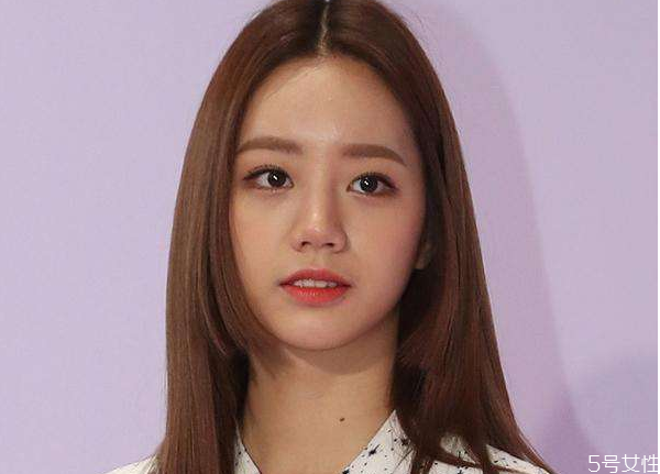 自己剪姬發(fā)步驟 剪姬發(fā)要注意什么 自己剪姬發(fā)步驟 剪姬發(fā)要注意什么