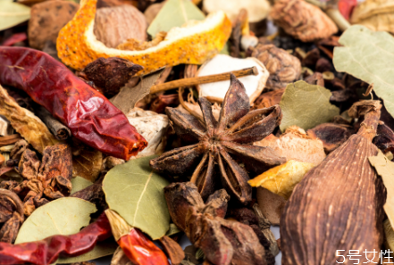 香茅草怎么泡茶 香茅草儲(chǔ)存方法 香茅草怎么泡茶 香茅草儲(chǔ)存方法