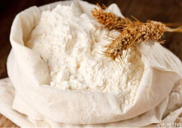 生粉可以炸東西嗎 生粉和面粉的區(qū)別 生粉可以炸東西嗎 生粉和面粉的區(qū)別