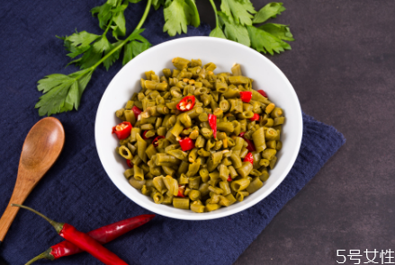 酸豆角怎么泡又酸又脆 酸豆角太咸了怎么去咸味 酸豆角怎么泡又酸又脆 酸豆角太咸了怎么去咸味