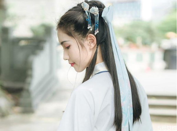 漢服要帶什么配飾 漢服入坑必備知識(shí) 漢服要帶什么配飾 漢服入坑必備知識(shí)