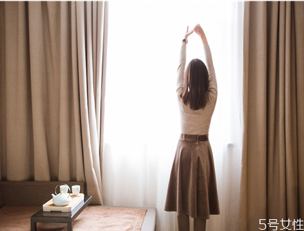 更年期盜汗是什么原因造成的 更年期盜汗怎么辦 更年期盜汗是什么原因造成的 更年期盜汗怎么辦