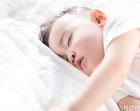 寶寶晚上睡覺(jué)老是醒怎么辦 如何改善寶寶睡眠 寶寶晚上睡覺(jué)老是醒怎么辦 如何改善寶寶睡眠