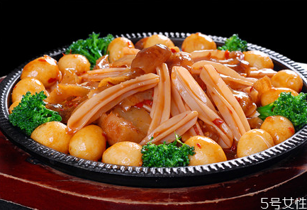 小孩吃鵪鶉蛋會導(dǎo)致性早熟嗎 寶寶天天吃鵪鶉蛋好嗎 小孩吃鵪鶉蛋會導(dǎo)致性早熟嗎 寶寶天天吃鵪鶉蛋好嗎