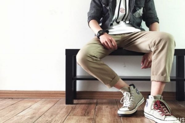 匡威1970s和chuck70區(qū)別 allstar和1970s哪個(gè)好 匡威1970s和chuck70區(qū)別 allstar和1970s哪個(gè)好