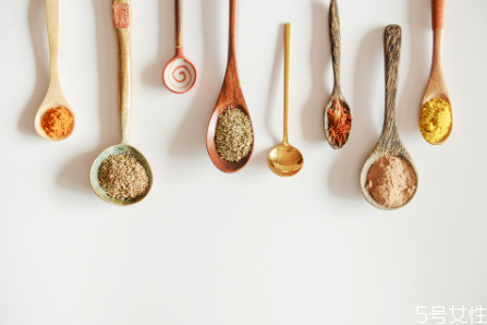 胡椒吃了會(huì)回奶還是下奶 胡椒治胃病怎么吃 胡椒吃了會(huì)回奶還是下奶 胡椒治胃病怎么吃