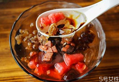 減肥期間可以吃冰粉嗎 冰粉粉的危害 減肥期間可以吃冰粉嗎 冰粉粉的危害