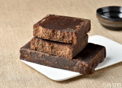 順產(chǎn)多久可以喝紅糖水 拉肚子能喝紅糖水嗎 順產(chǎn)多久可以喝紅糖水 拉肚子能喝紅糖水嗎