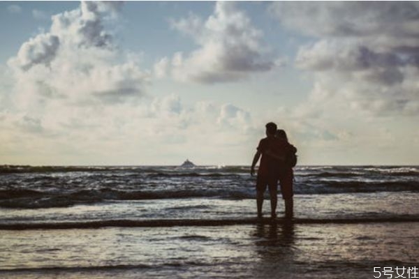 孩子多大離婚影響最小 離婚對孩子的傷害有多大 孩子多大離婚影響最小 離婚對孩子的傷害有多大