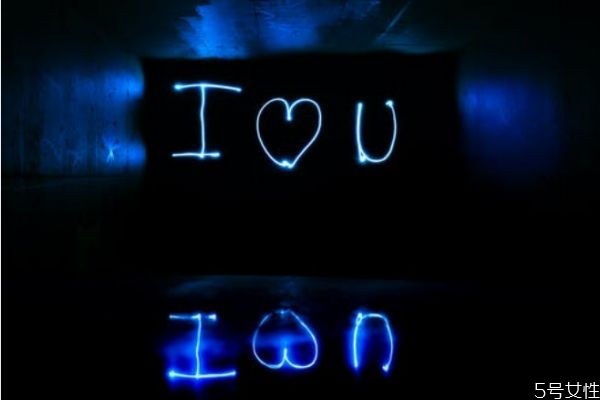 老公微信曖昧算出軌嗎 三種男人最傷老婆的心 老公微信曖昧算出軌嗎 三種男人最傷老婆的心