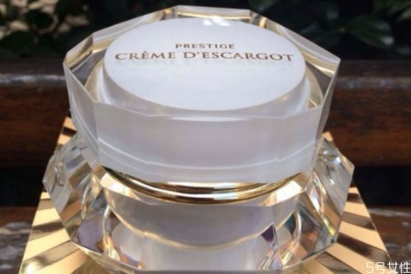 蝸牛霜可以美白嗎 蝸牛霜可以祛痘嗎 蝸牛霜可以美白嗎 蝸牛霜可以祛痘嗎