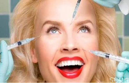 玻尿酸打到哪容易失明 打玻尿酸是立刻失明嗎 玻尿酸打到哪容易失明 打玻尿酸是立刻失明嗎