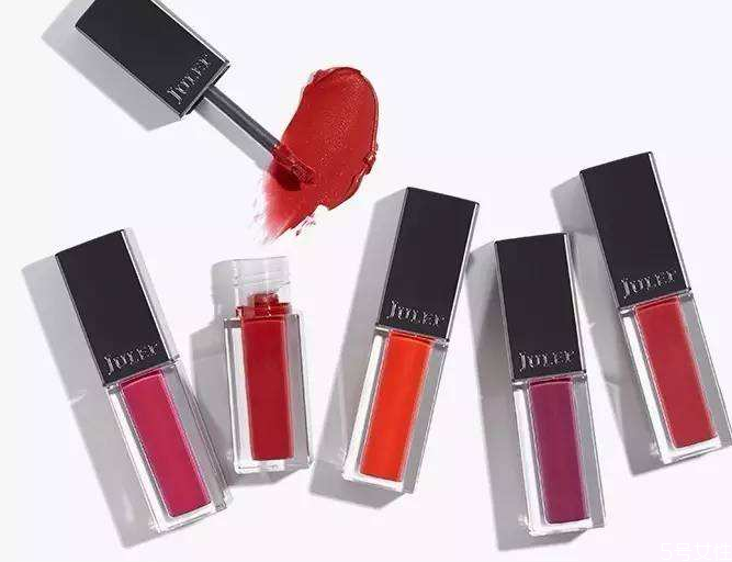 唇部化妝品有哪幾類 唇部化妝技巧 唇部化妝品有哪幾類 唇部化妝技巧