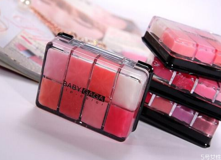 唇部化妝品有哪幾類 唇部化妝技巧 唇部化妝品有哪幾類 唇部化妝技巧