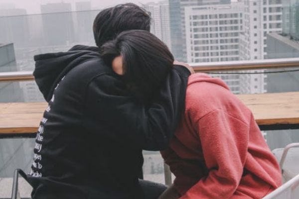 男生初戀后還會(huì)有真愛(ài)嗎 初戀是男生心中的最痛嗎