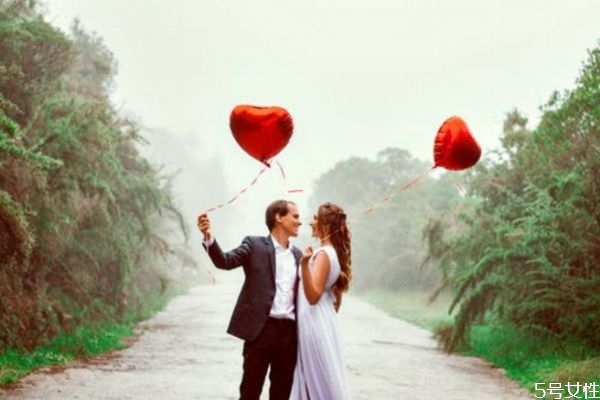 男生初戀后還會(huì)有真愛(ài)嗎 初戀是男生心中的最痛嗎 男生初戀后還會(huì)有真愛(ài)嗎 初戀是男生心中的最痛嗎