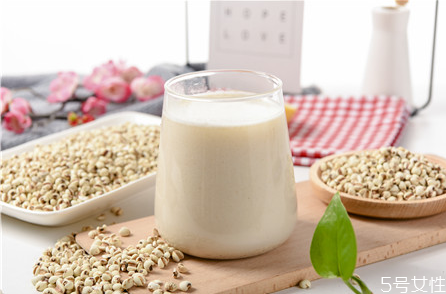 小孩喝豆?jié){會(huì)早發(fā)育嗎 小孩喝豆?jié){會(huì)性早熟嗎 小孩喝豆?jié){會(huì)早發(fā)育嗎 小孩喝豆?jié){會(huì)性早熟嗎