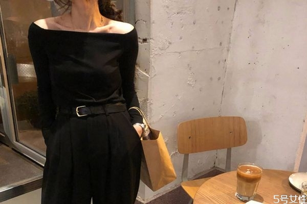 打底衫卷邊怎么辦 只穿打底衫太冷怎么辦 打底衫卷邊怎么辦 只穿打底衫太冷怎么辦