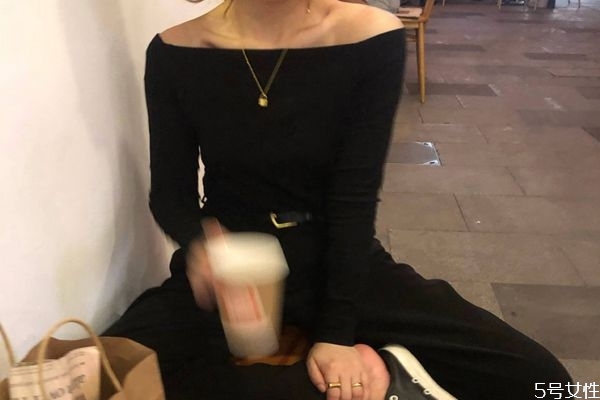 打底衫起球怎么處理 如何挑選合適的打底衫 打底衫起球怎么處理 如何挑選合適的打底衫