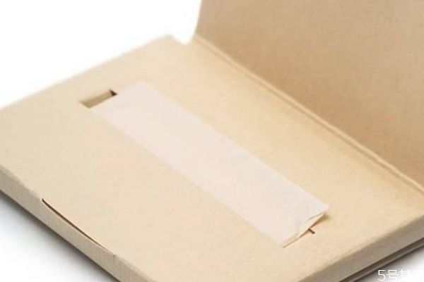 為什么吸油紙不會燒起來 吸油紙用粗糙面還是光滑面 為什么吸油紙不會燒起來 吸油紙用粗糙面還是光滑面