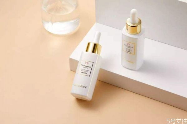 如何使用煙酰胺原液 煙酰胺原液正確用法 如何使用煙酰胺原液 煙酰胺原液正確用法