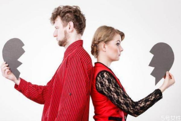 新婚夫妻為什么總吵架 新婚夫妻長期分居兩地怎么辦 新婚夫妻為什么總吵架 新婚夫妻長期分居兩地怎么辦