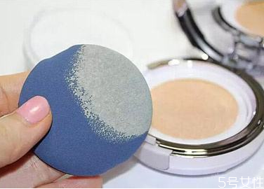 氣墊bb是粉底嗎 新手用粉底液還是氣墊 氣墊bb是粉底嗎 新手用粉底液還是氣墊