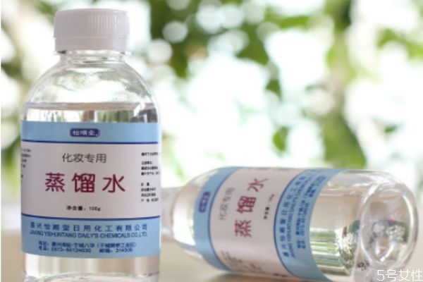 蒸餾水敷臉后需要洗嗎 蒸餾水敷臉怎么使用 蒸餾水敷臉后需要洗嗎 蒸餾水敷臉怎么使用